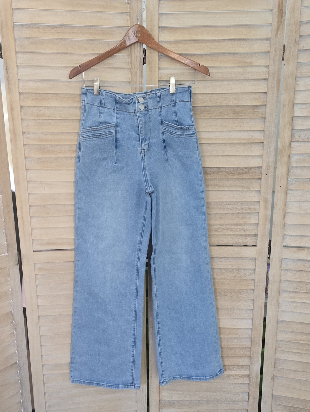 Altar'd State High Rise Wide Leg Double Button Jeans Light Wash Waist Size 28